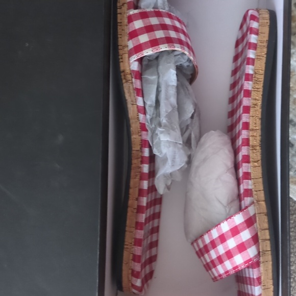 🍒 Red gingham sandals - Picture 2 of 4